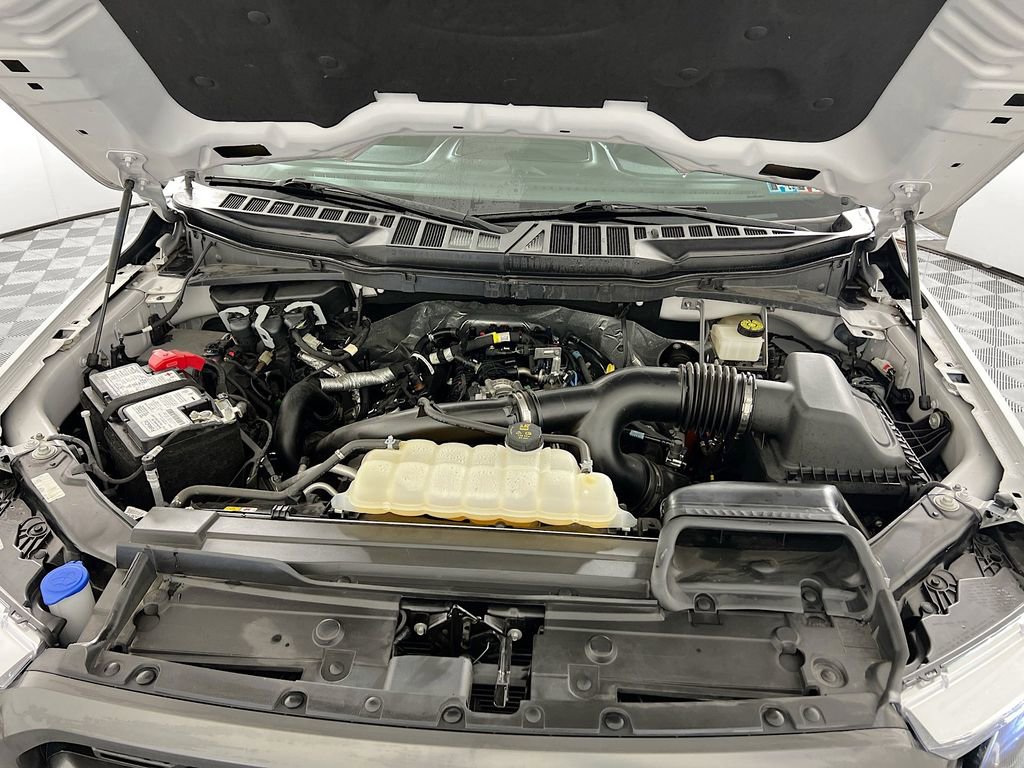 Certified 2022 Ford F150 XLT w/ Equipment Group 302A High image 35