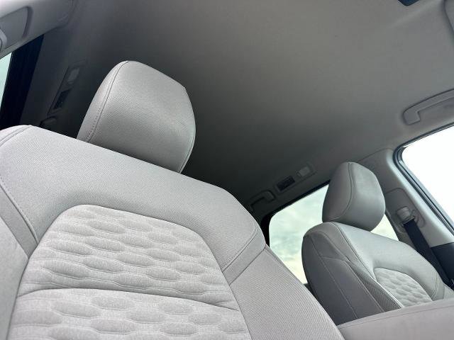 Used 2022 Nissan Pathfinder SV w/ Cargo Package image 17