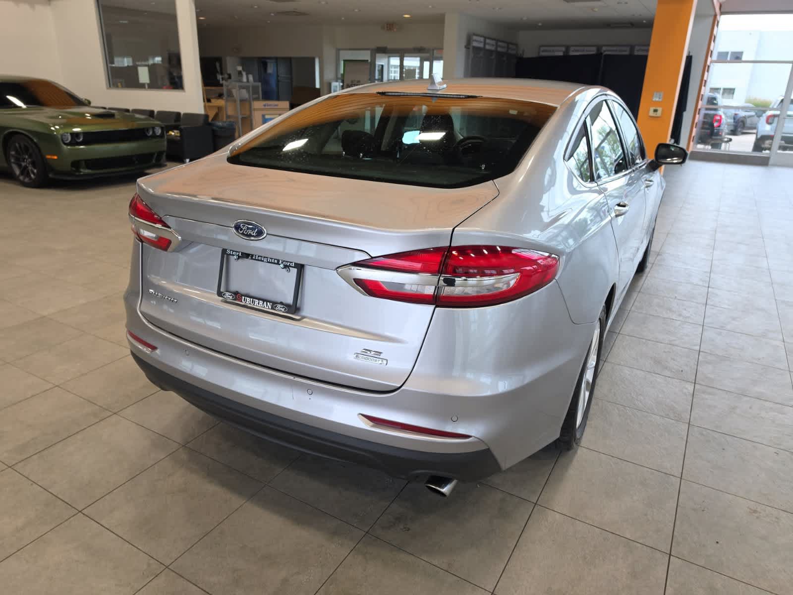 Certified 2020 Ford Fusion SE FWD image 8