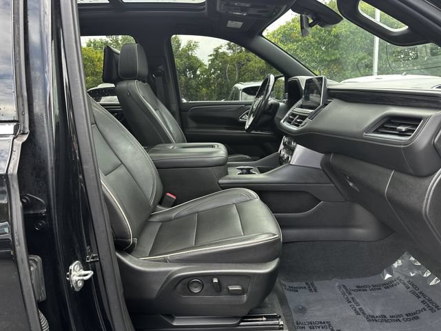 Used 2021 GMC Yukon XL SLT w/ SLT Luxury Plus Package AWD/4WD image 32