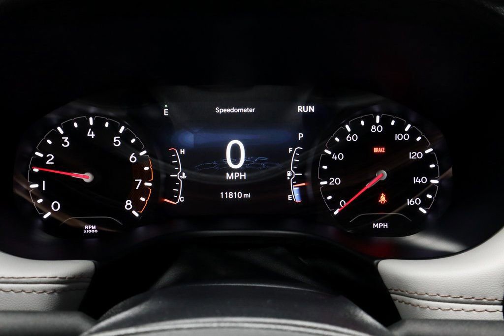 Used 2024 Jeep Compass Limited image 28