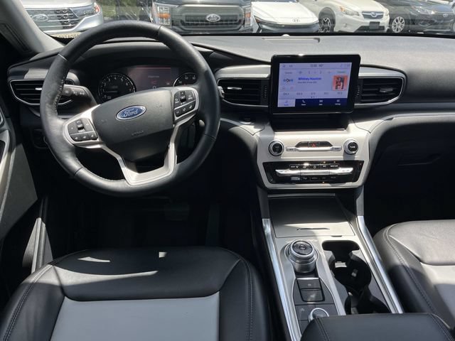 Certified 2024 Ford Explorer XLT w/ Equipment Group 202A AWD/4WD image 18