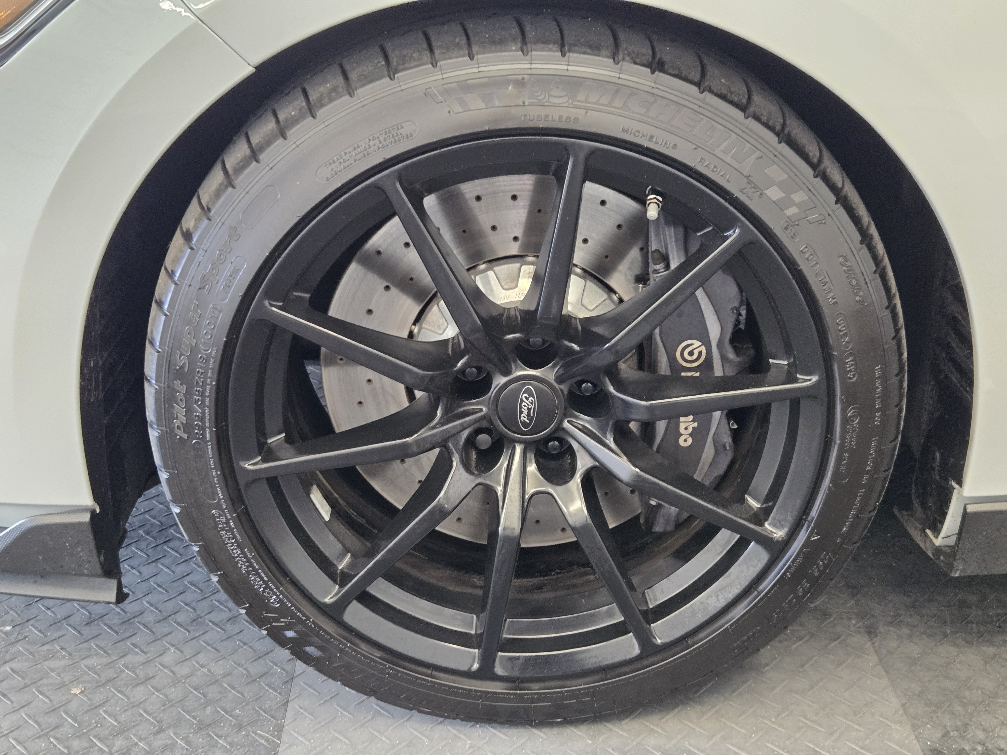 Certified 2017 Ford Mustang Shelby GT350 RWD image 10