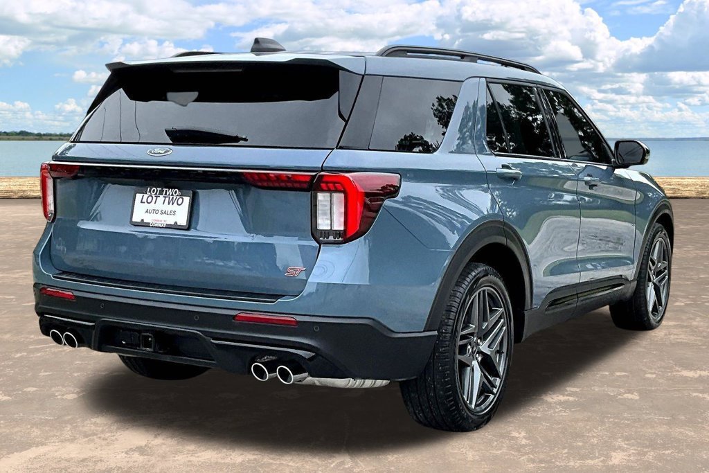 Certified 2026 Ford Explorer ST w/ Sun And Sound Package AWD/4WD image 8