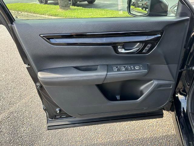 Used 2025 Honda CR-V EX-L image 10
