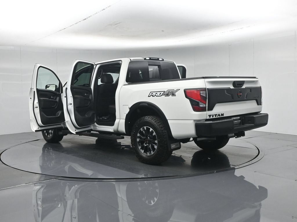 Used 2021 Nissan Titan PRO-4X w/ Pro-4x Convenience Package AWD/4WD image 36