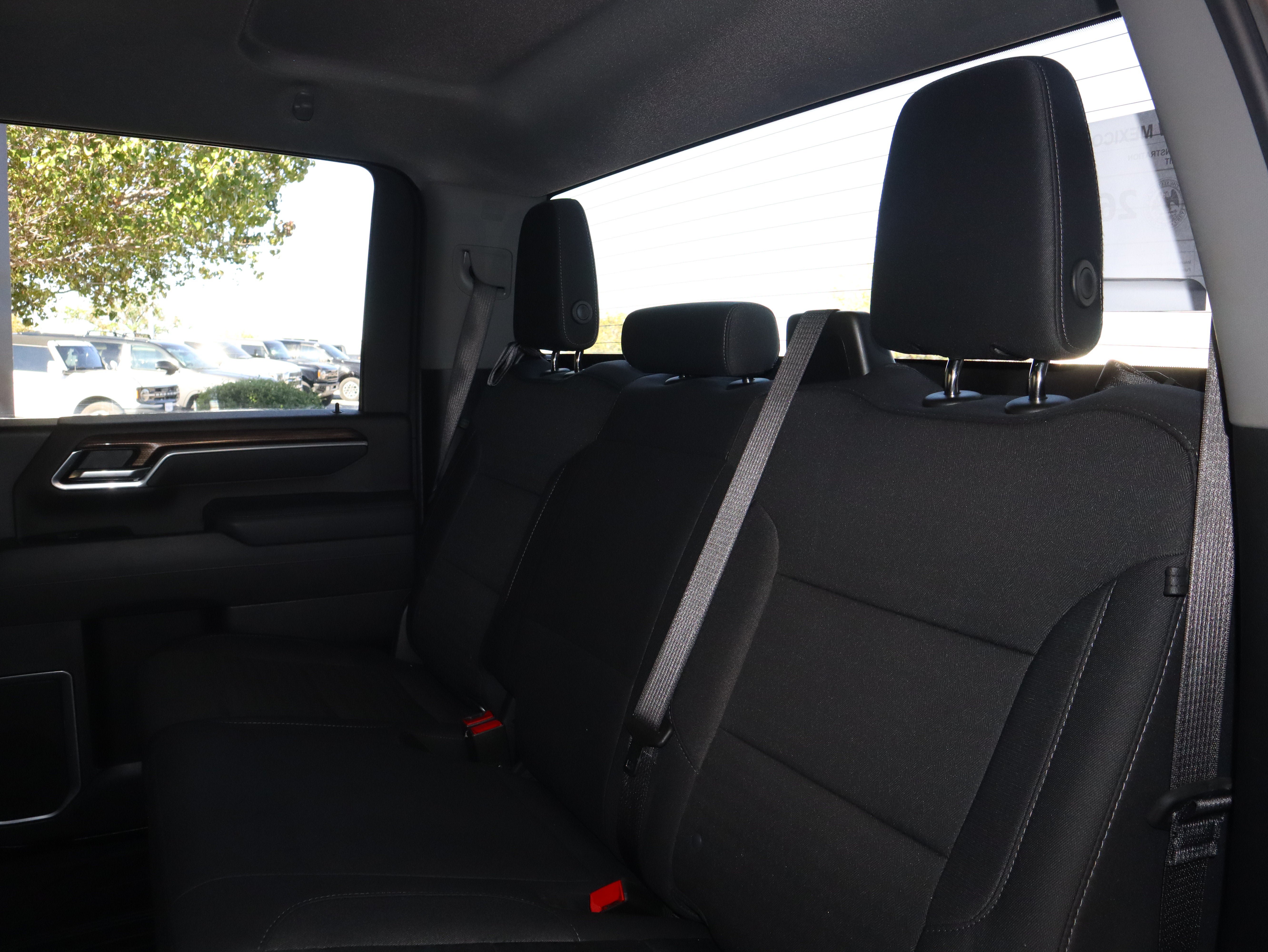Used 2025 Chevrolet Silverado 2500 LT w/ Convenience Package AWD/4WD image 38