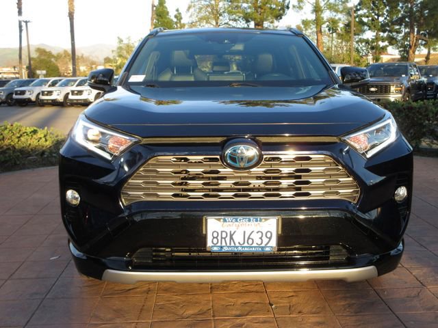 Used 2020 Toyota RAV4 XSE w/ XSE Grade Weather Package image 8