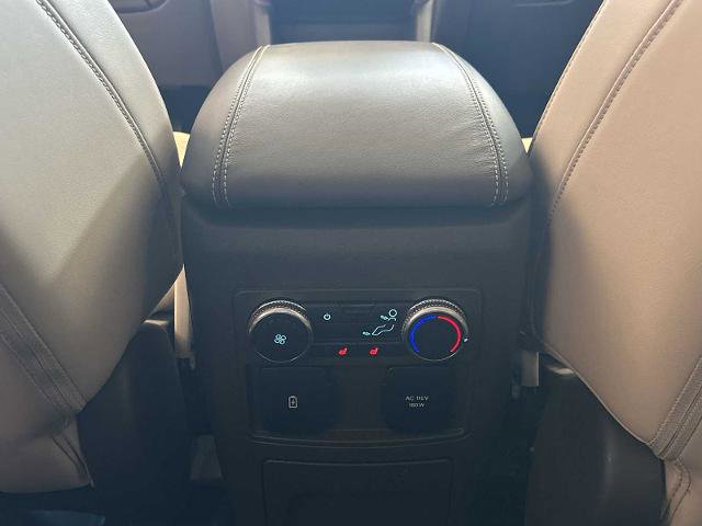 Certified 2022 Ford Explorer Platinum w/ Technology Package image 21