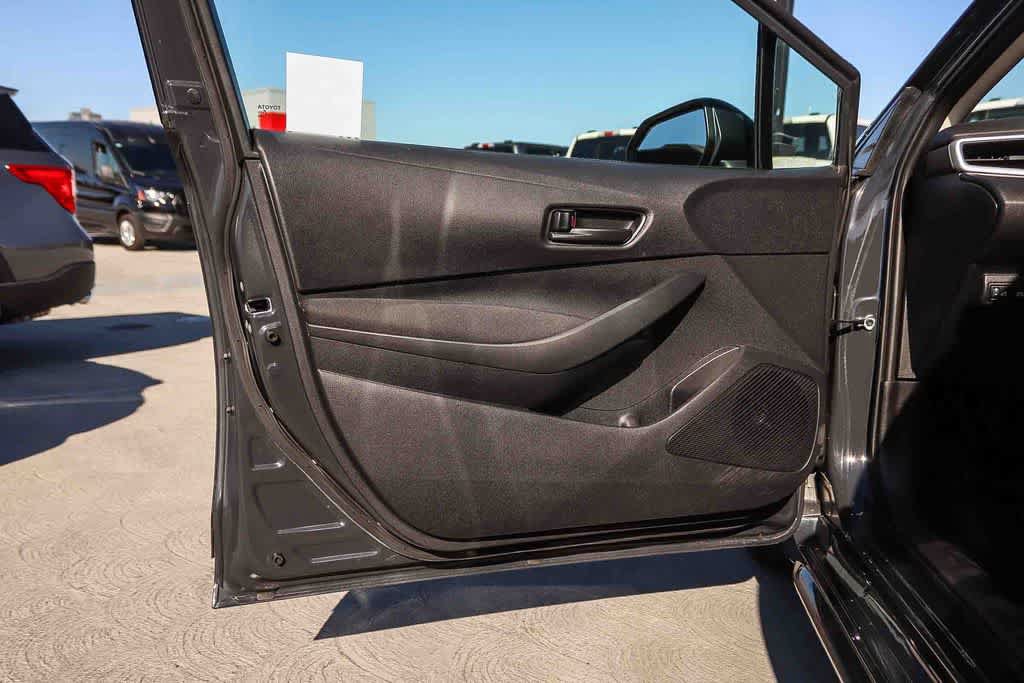 Used 2024 Toyota Corolla LE FWD image 20