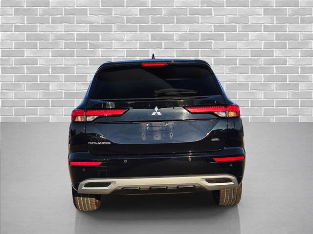 Used 2023 Mitsubishi Outlander SEL FWD image 6