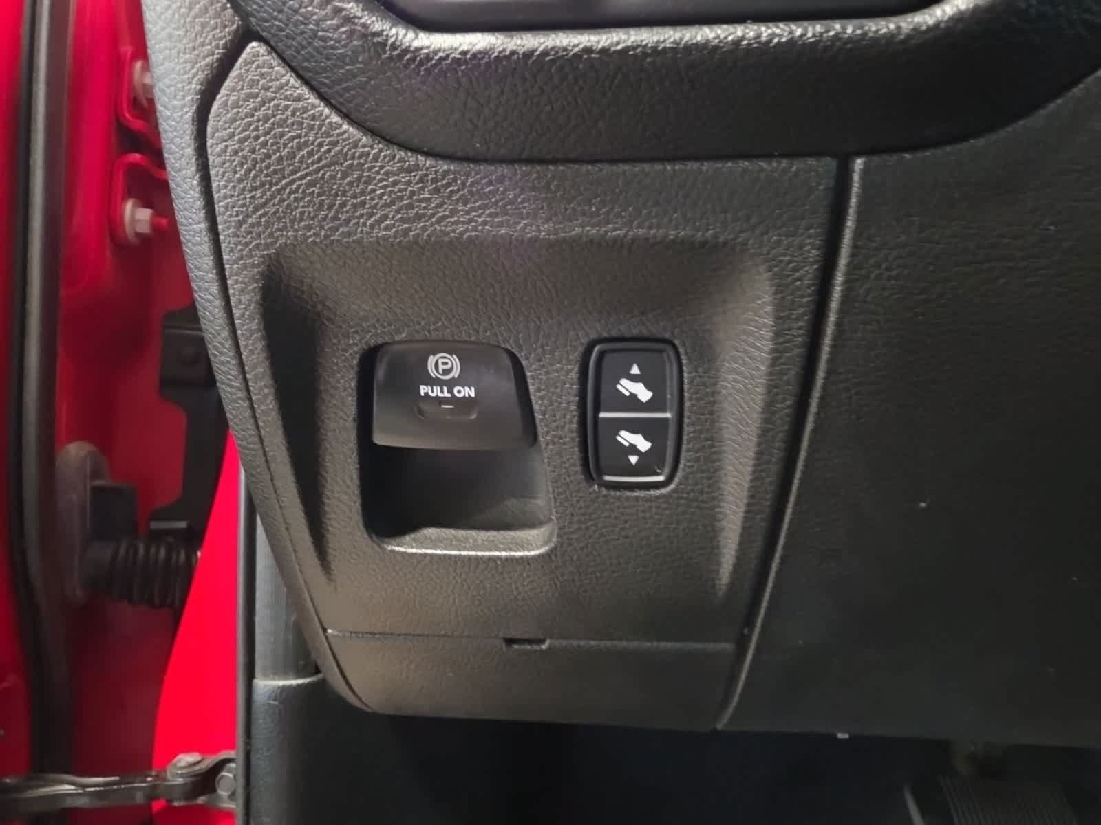 Used 2019 RAM 1500 Big Horn AWD/4WD image 5