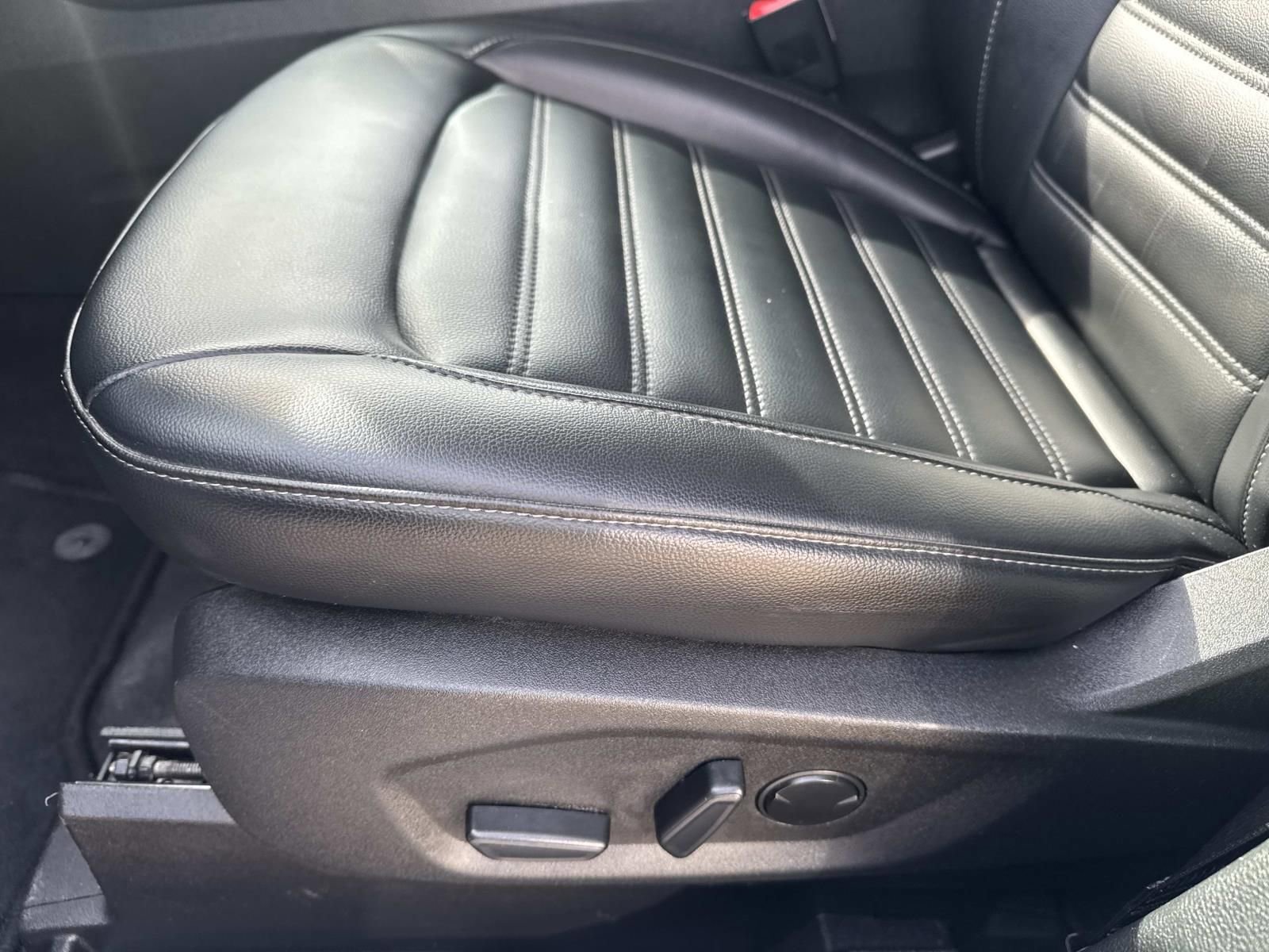 Certified 2023 Ford Edge SEL image 24