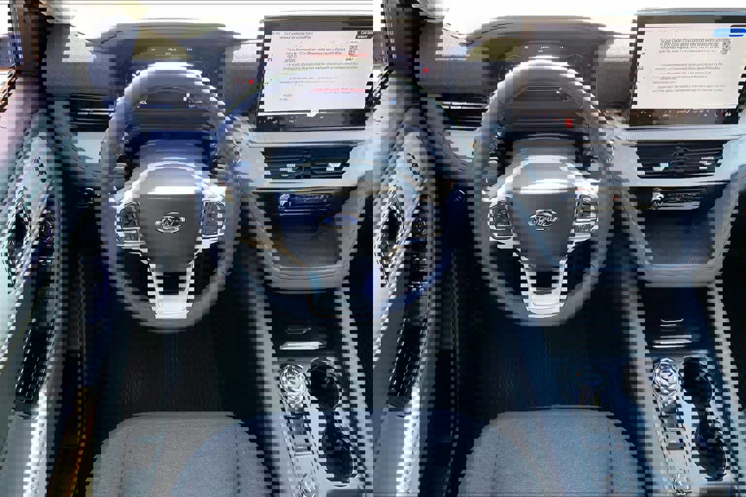 Certified 2025 Ford Explorer Active image 8