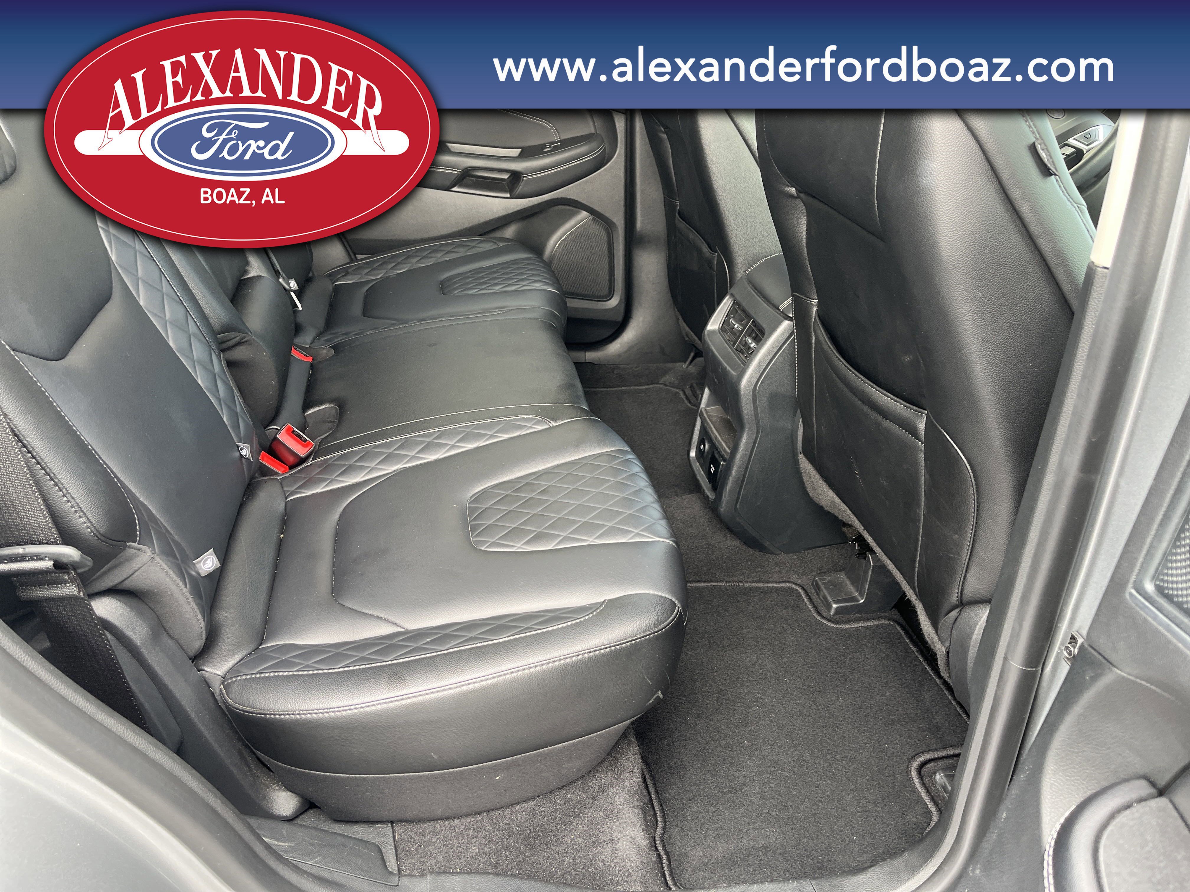 Certified 2024 Ford Edge Titanium image 16