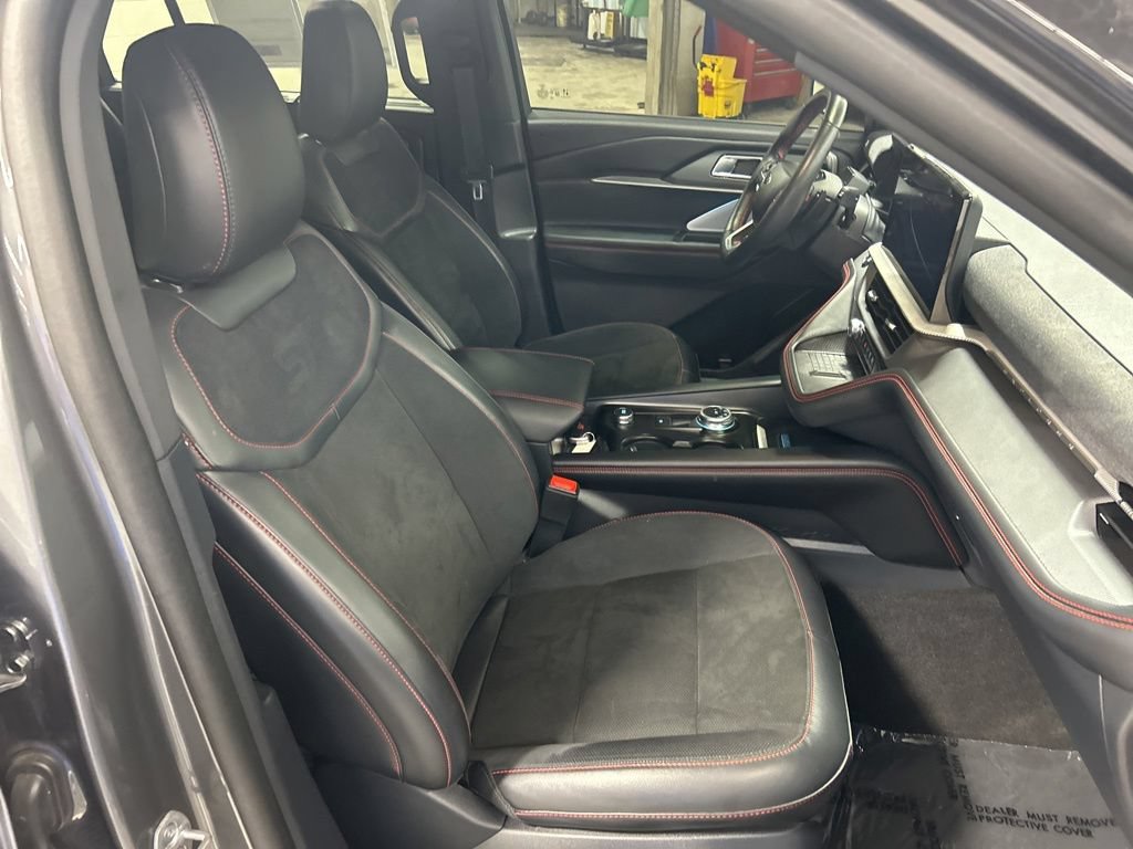 Certified 2025 Ford Explorer ST AWD/4WD image 10