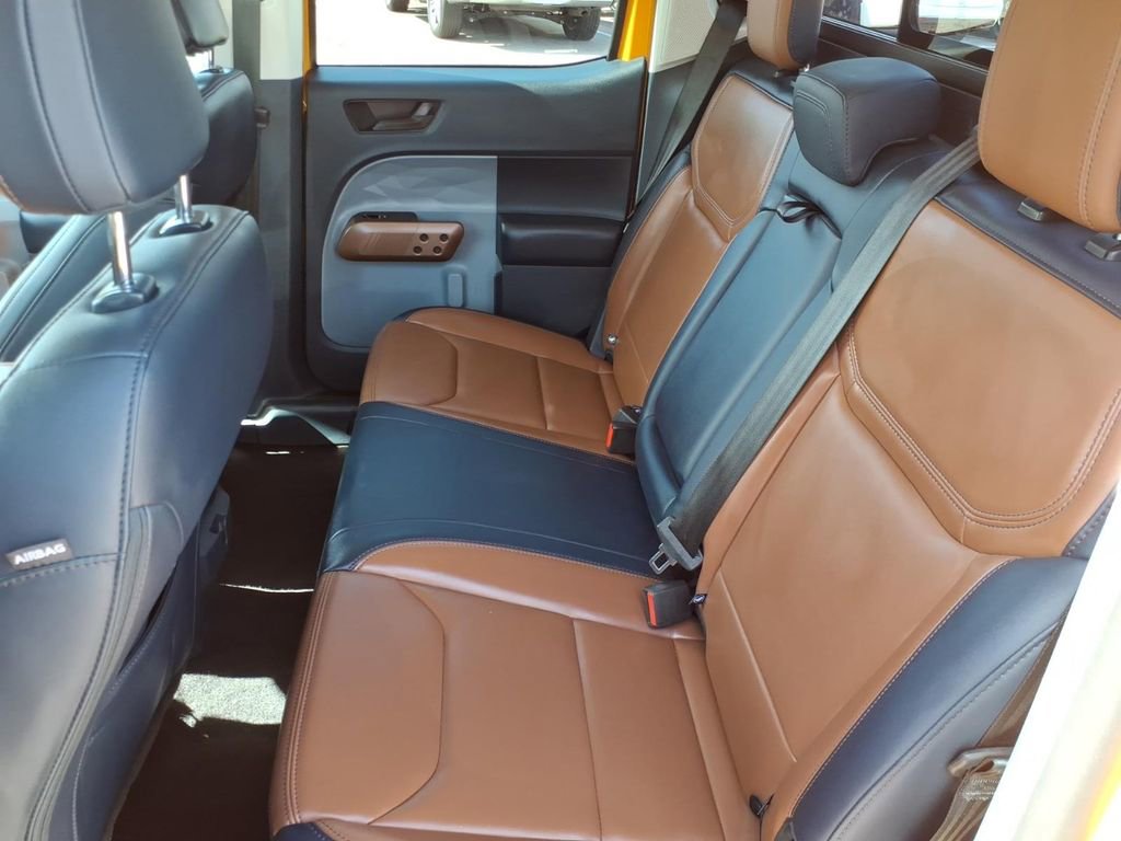 Certified 2023 Ford Maverick Lariat w/ Lariat Luxury Package FWD image 13