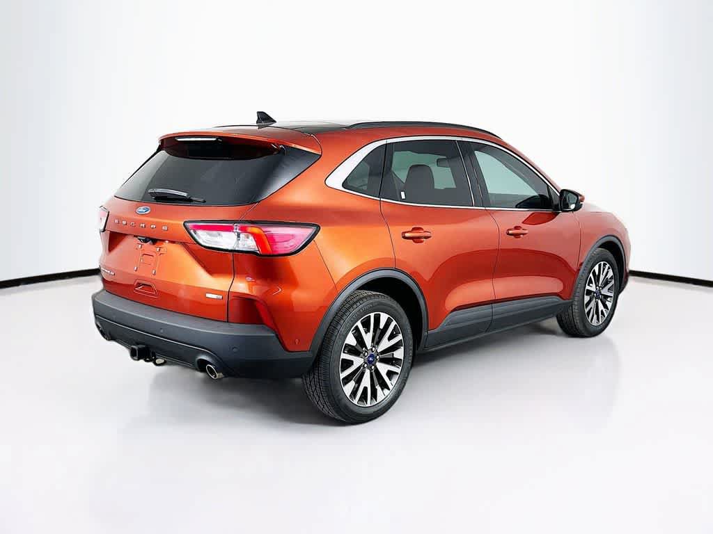 Certified 2020 Ford Escape Titanium AWD/4WD image 24