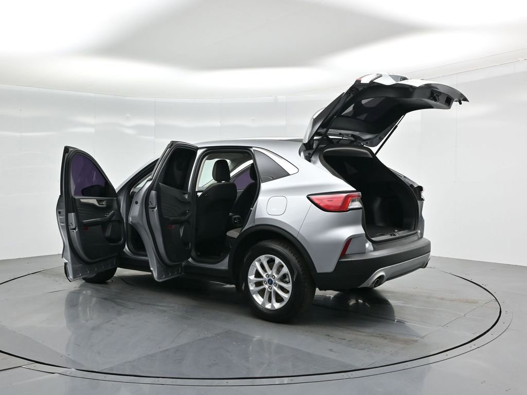 Certified 2022 Ford Escape SE image 56