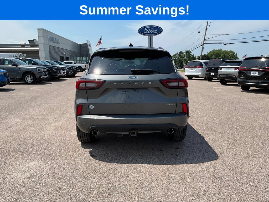Certified 2023 Ford Escape ST-Line Select w/ Tech Pack #2 AWD/4WD image 11