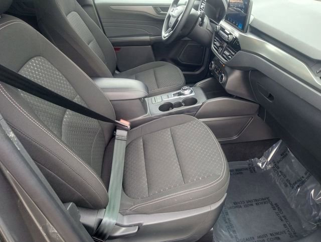 Certified 2025 Ford Escape Active AWD/4WD image 28