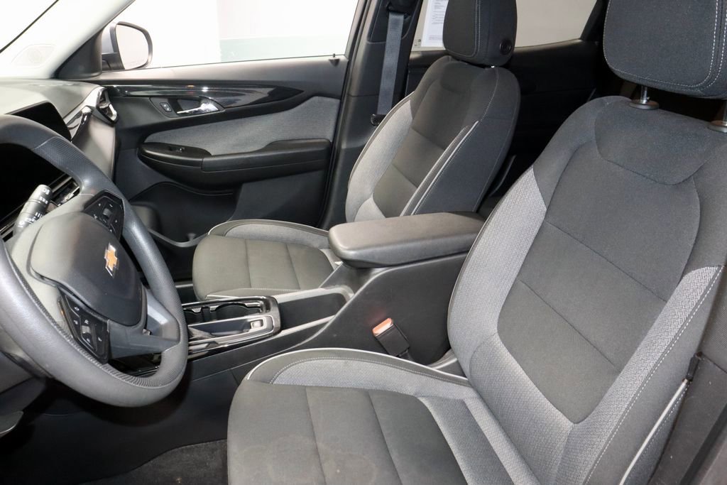 Used 2024 Chevrolet TrailBlazer LT image 23