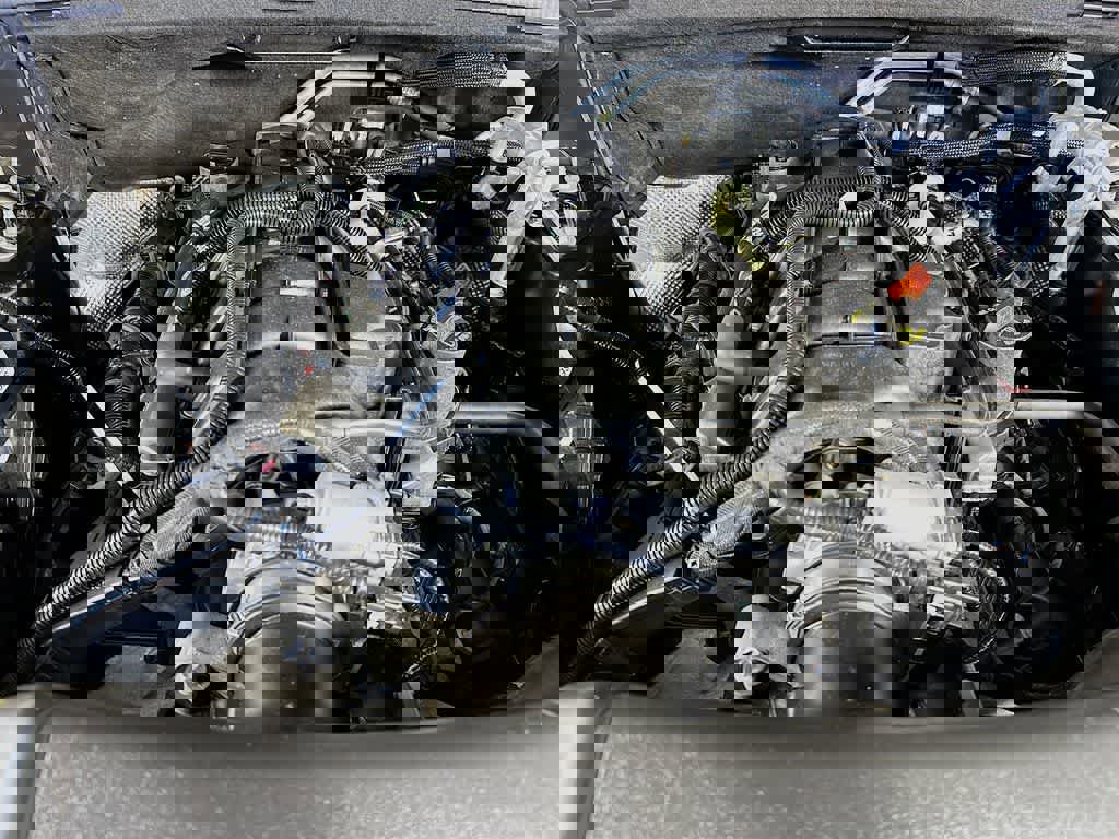 Used 2025 Dodge Durango R/T image 12