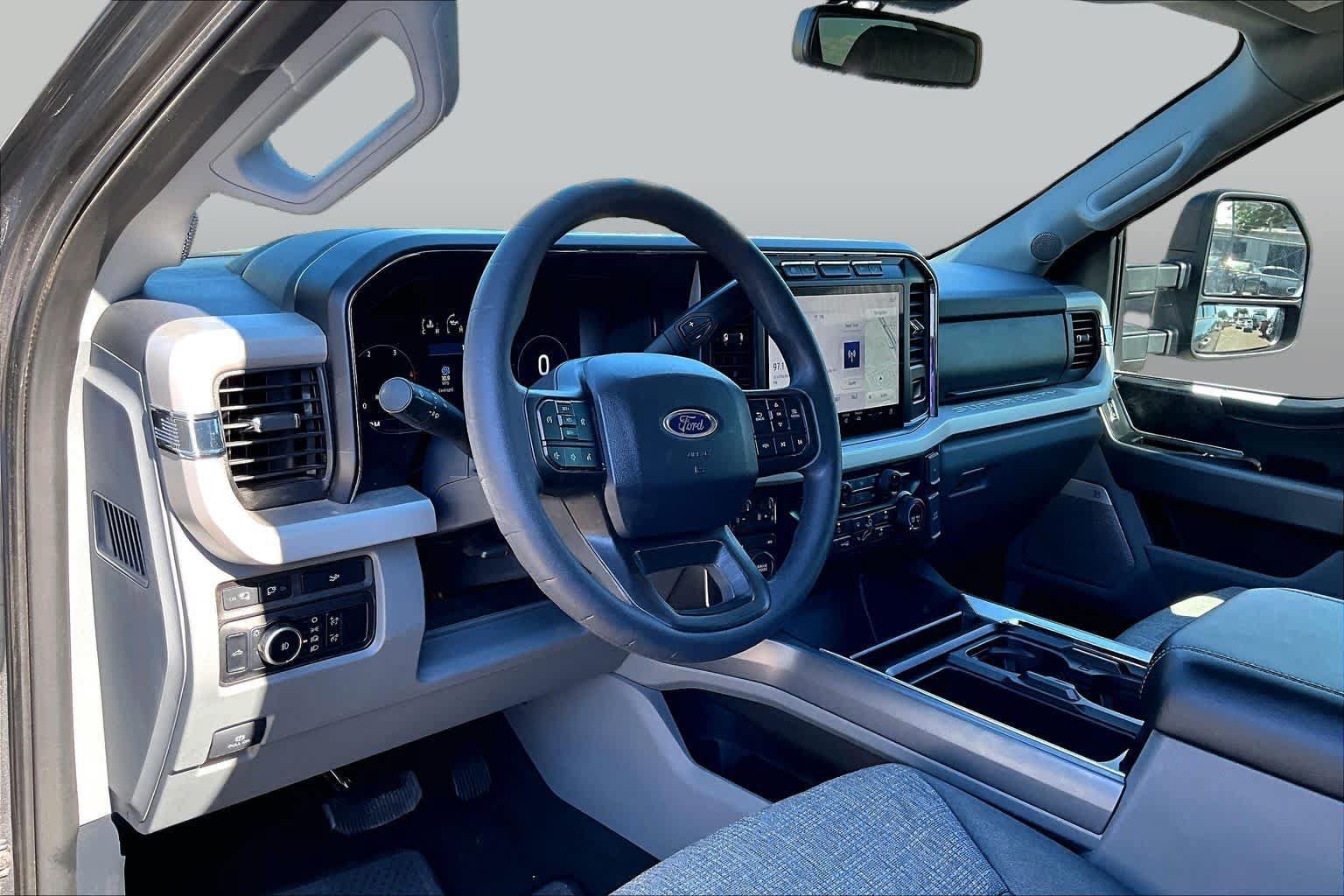 Certified 2024 Ford F250 XLT w/ XLT Premium Package AWD/4WD image 18