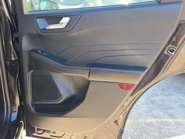 Certified 2021 Ford Escape SE w/ SE Sport Appearance Package image 14