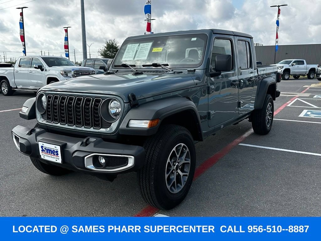 Used 2025 Jeep Gladiator Sport AWD/4WD image 5