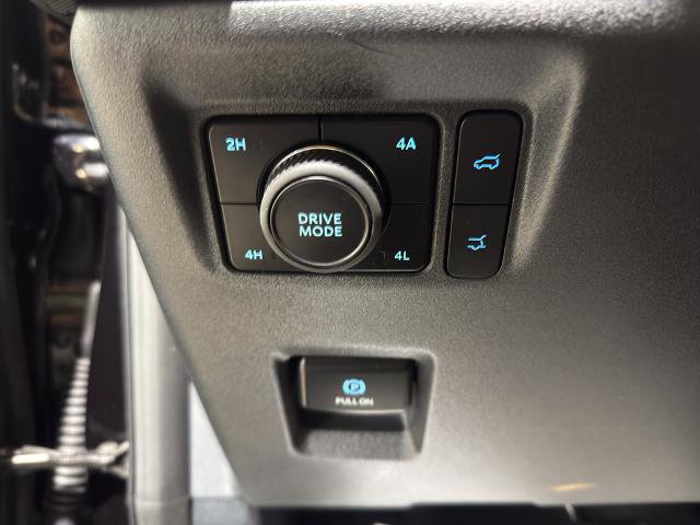 Certified 2025 Ford Expedition Max Active AWD/4WD image 13