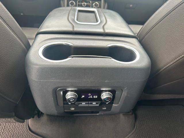 Used 2021 GMC Yukon Denali w/ Denali Premium Package AWD/4WD image 18