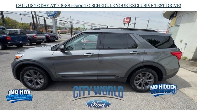 Certified 2023 Ford Explorer XLT w/ Equipment Group 202A AWD/4WD image 2
