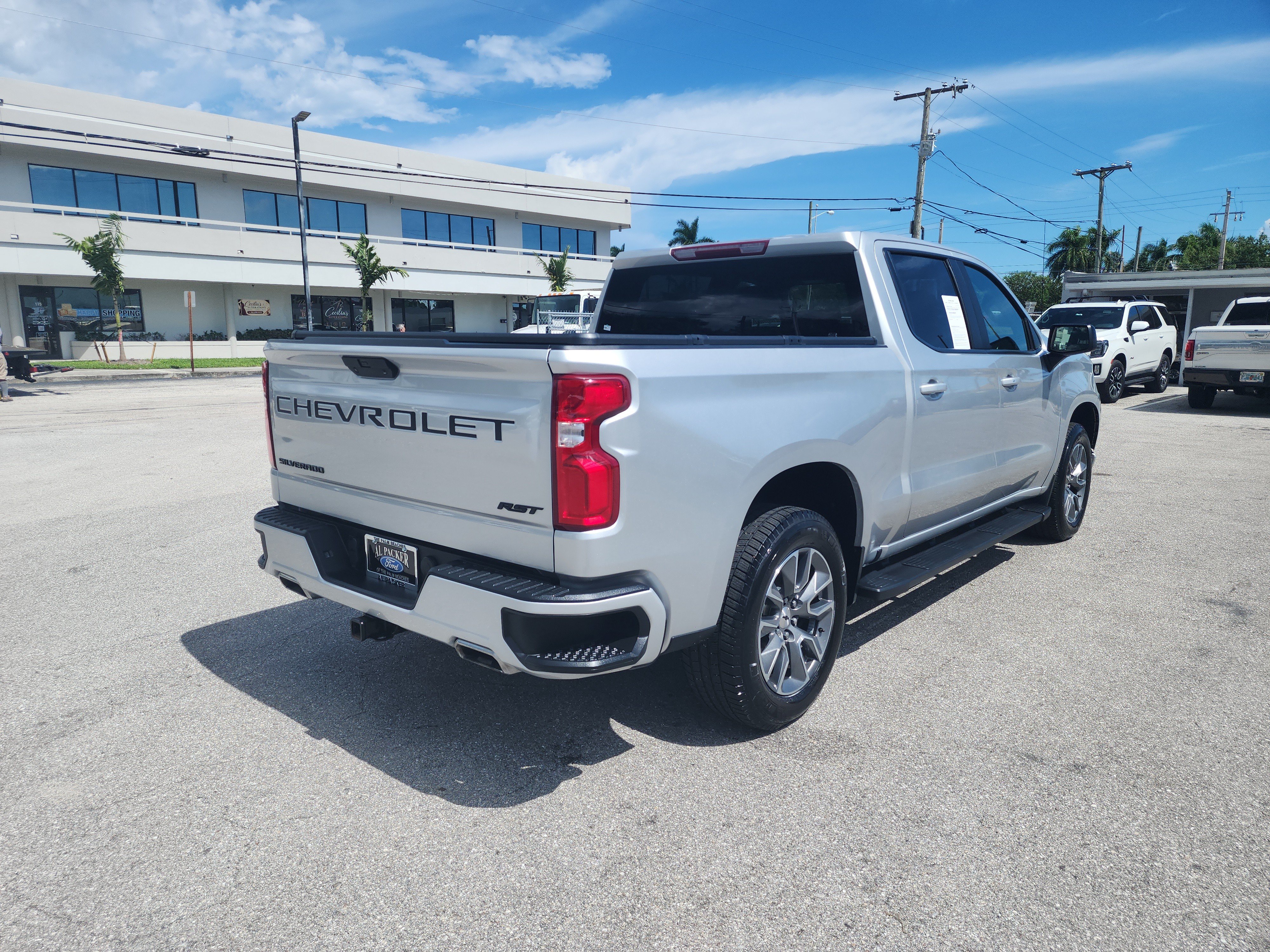 Used 2021 Chevrolet Silverado 1500 RST AWD/4WD image 6