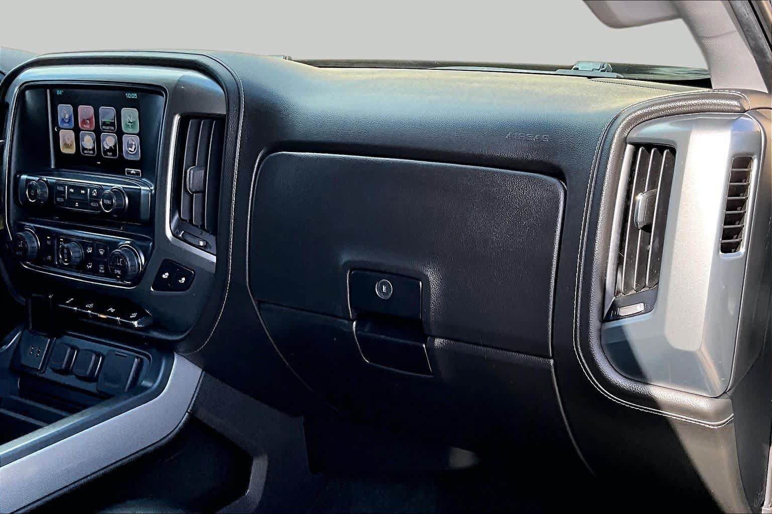 Used 2018 Chevrolet Silverado 1500 LTZ Z71 w/ LTZ Plus Package AWD/4WD image 19