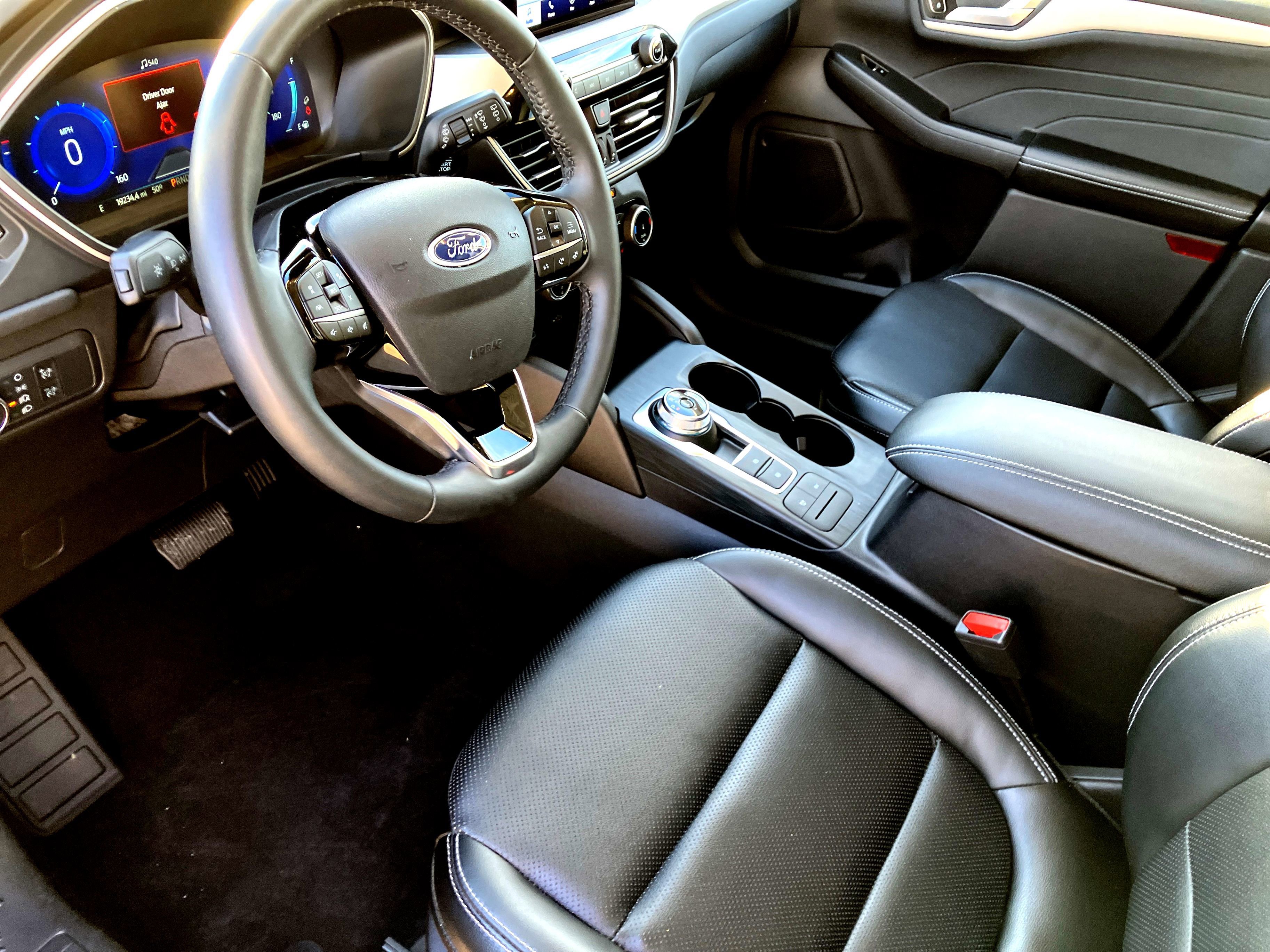 Certified 2022 Ford Escape SEL w/ Technology Package image 24