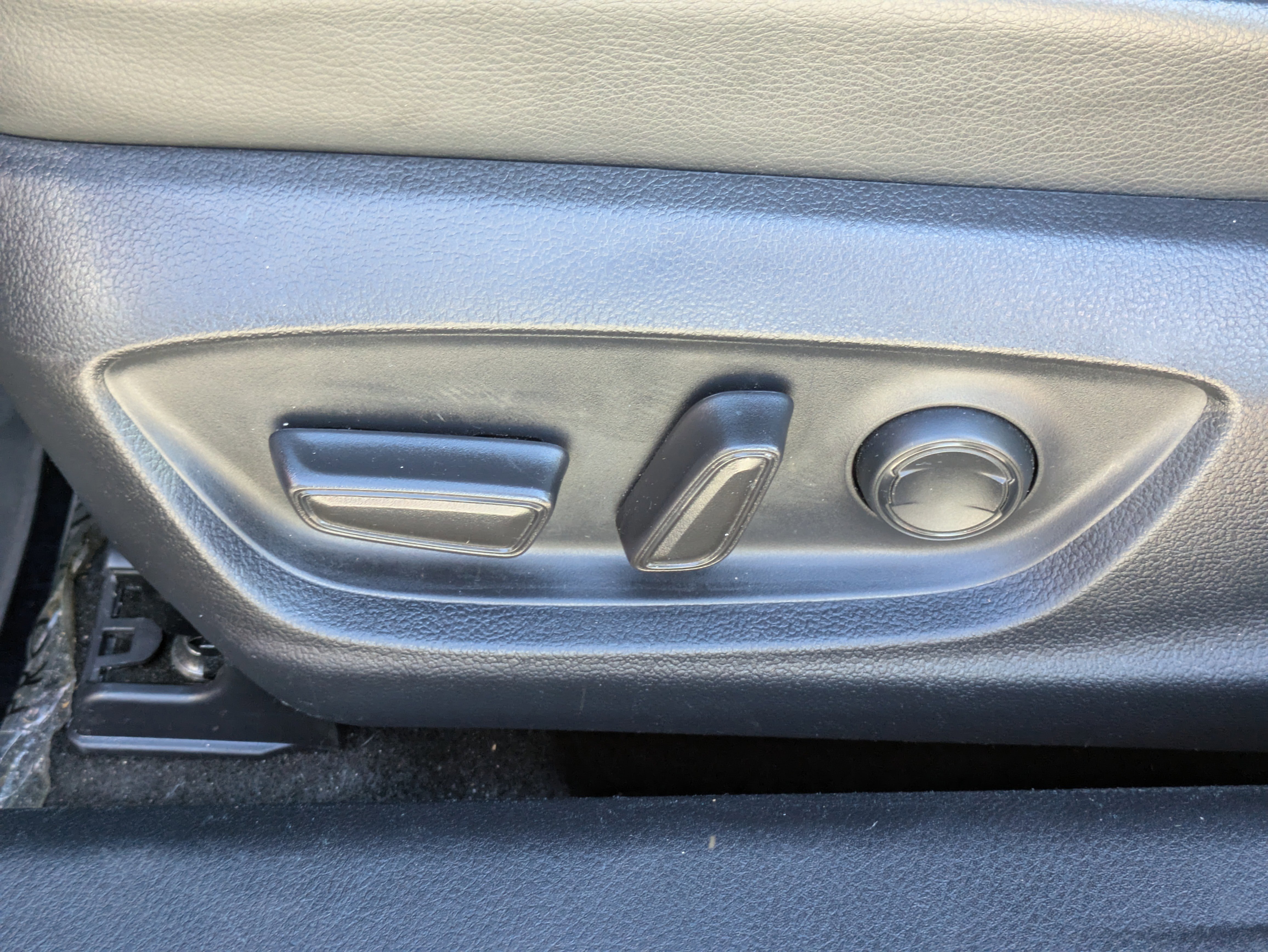 Used 2023 Toyota Camry SE image 23