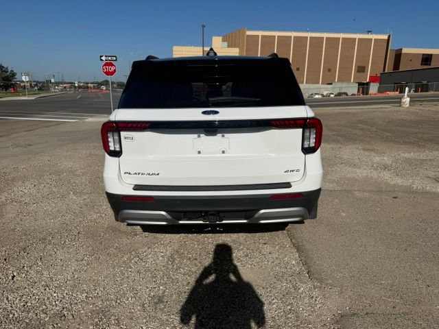Certified 2025 Ford Explorer Platinum AWD/4WD image 10