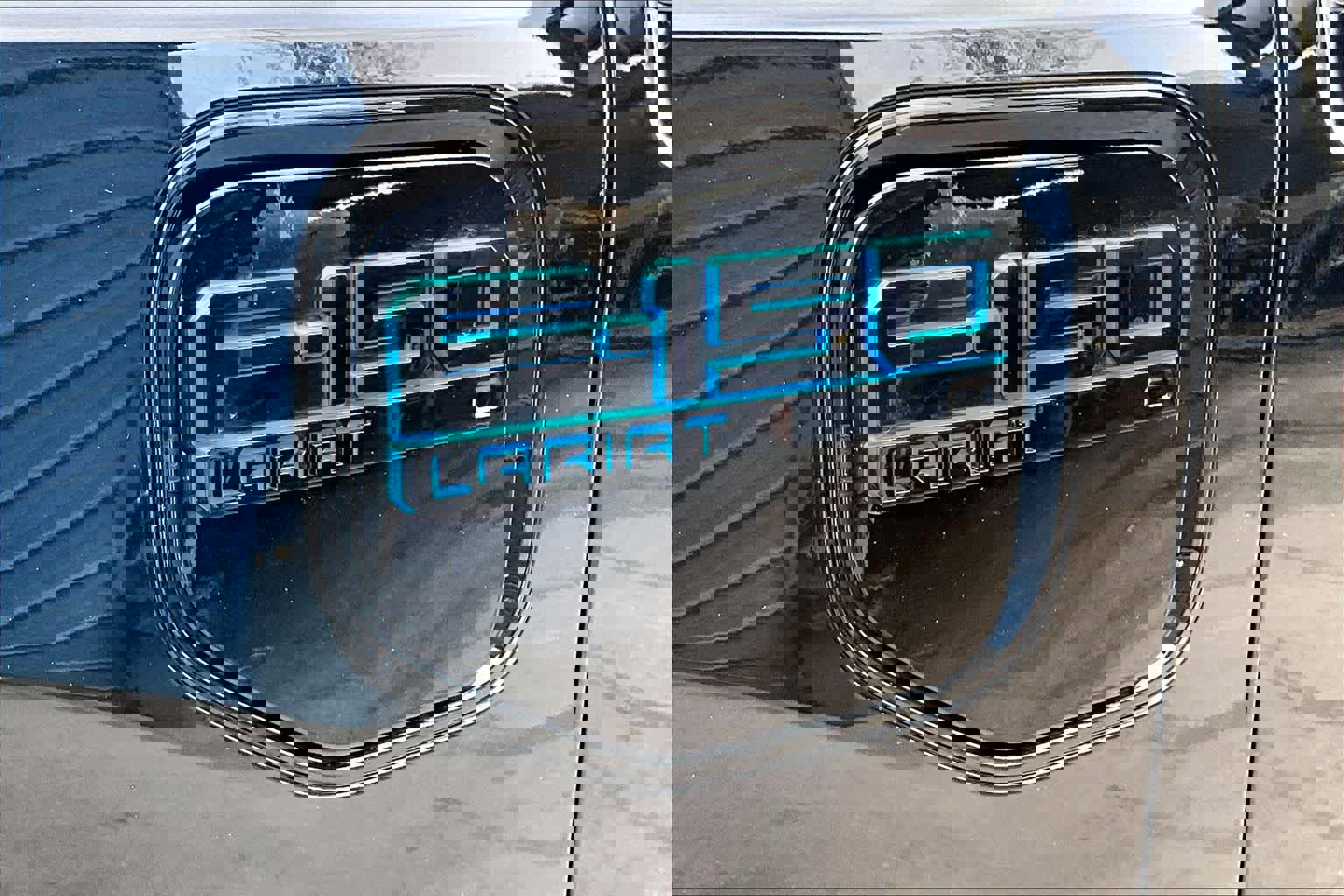 Certified 2025 Ford F150 Lightning Lariat image 10