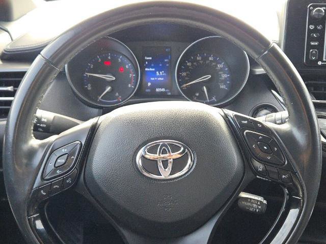 Used 2018 Toyota C-HR XLE image 28