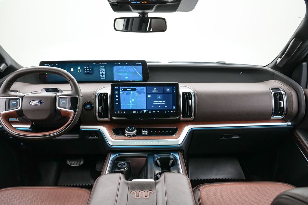 Certified 2025 Ford Expedition King Ranch AWD/4WD image 17