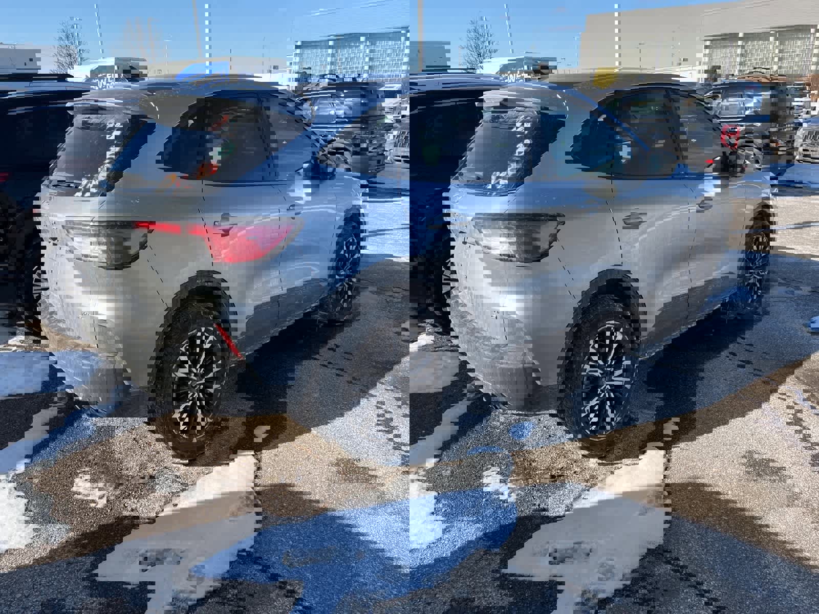 Certified 2022 Ford Escape SE w/ SE Sport Appearance Package image 15