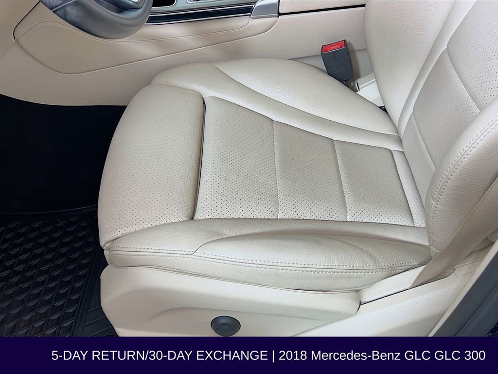 Used 2018 Mercedes-Benz GLC 300 4MATIC image 23