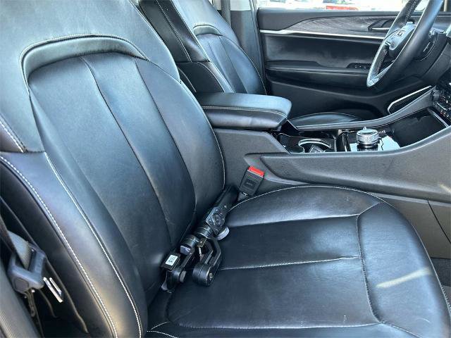 Used 2021 Jeep Grand Cherokee L Limited w/ Trailer Tow Group (B) image 22