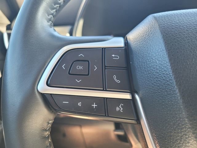 Used 2022 Toyota Highlander LE image 27