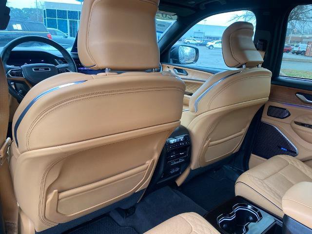 Used 2021 Jeep Grand Cherokee L Summit image 31