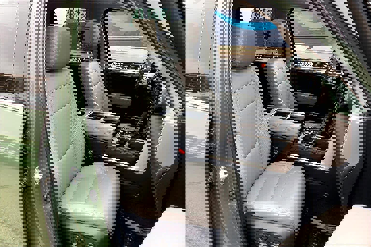 Used 2023 Toyota Tundra Limited image 8