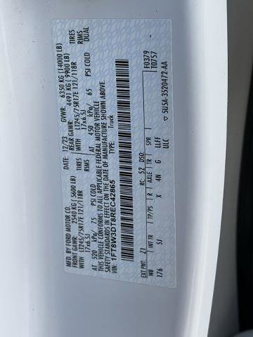 Certified 2024 Ford F350 Lariat w/ FX4 Off-Road Package image 32