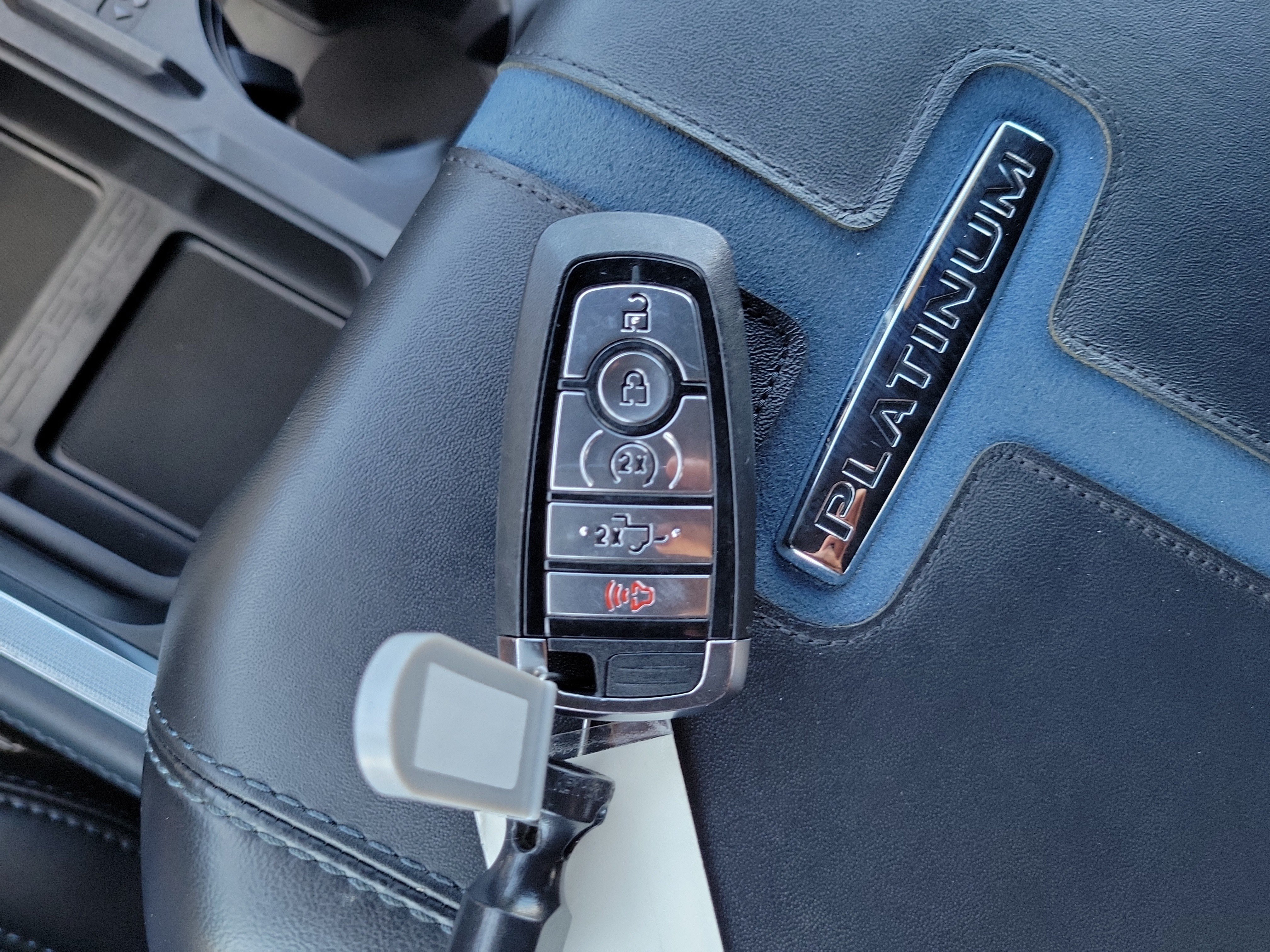 Certified 2025 Ford F250 Platinum AWD/4WD image 29