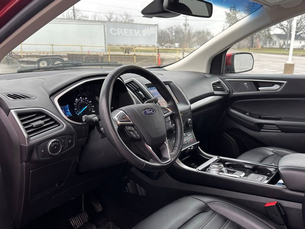 Certified 2019 Ford Edge SEL w/ Equipment Group 201A AWD/4WD image 10